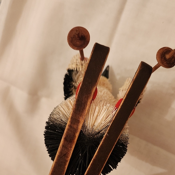 Vintage Christmas Penquin - Picture 3 of 5